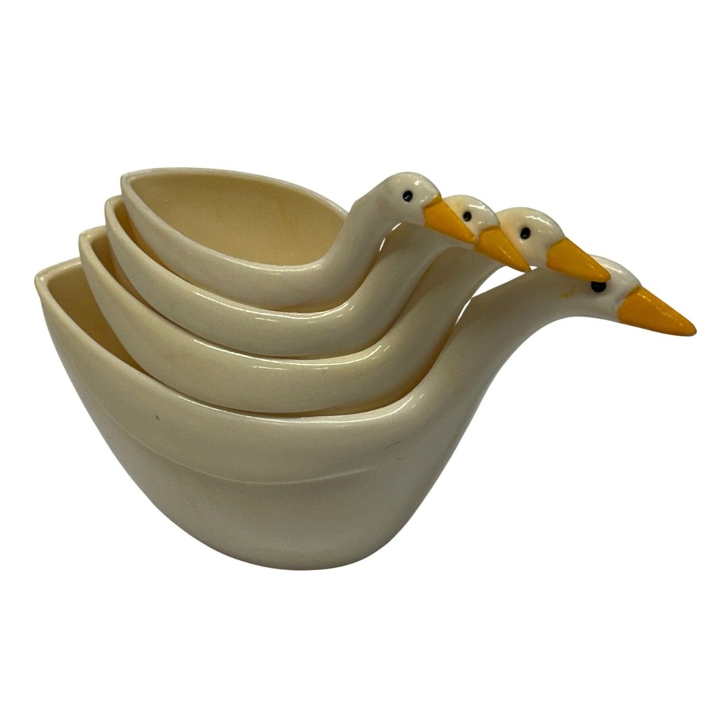 VTG O.S.N.Y. Measuring Cups Cream Goose Ceramic Nesting Farmhouse Kitchen 4pc